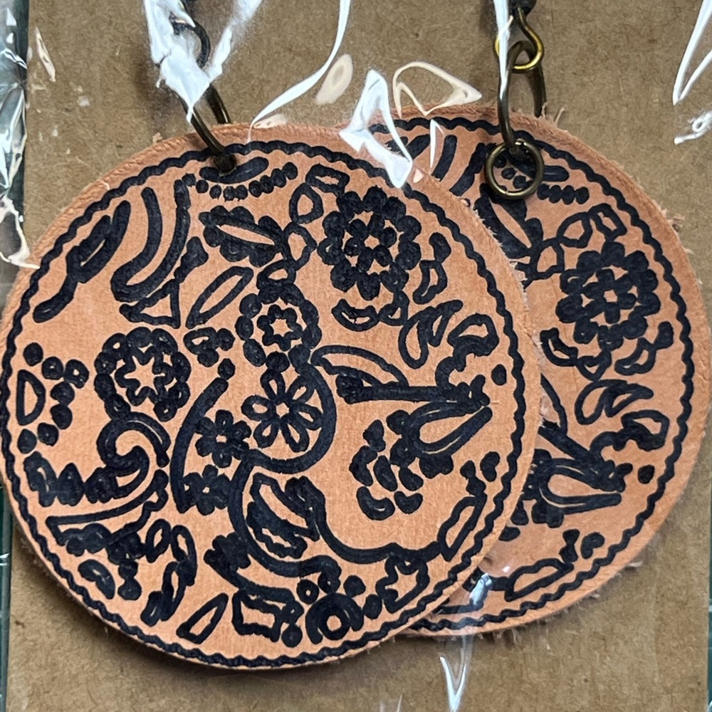 Genuine leather Artisan hand made drawn floral design earrings ⭐️Bundle save 20%